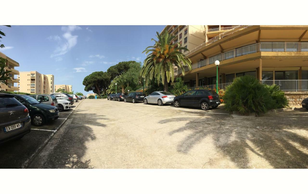 T2 Terrasse Vue Mer - Route Des Sanguinaires Ajaccio  Exterior foto